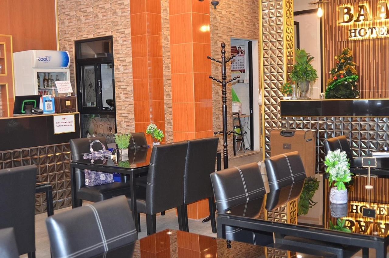 Baanpin Hotel & Cafe Банкок Екстериор снимка