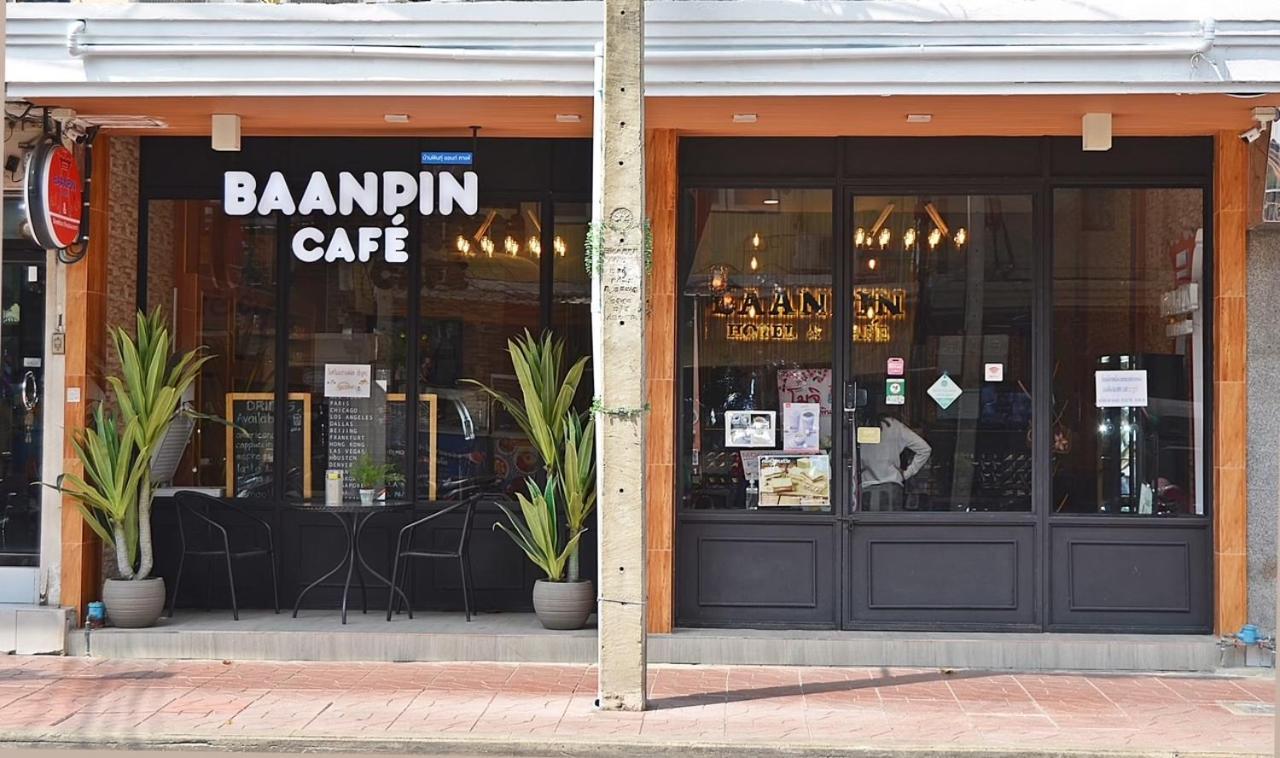 Baanpin Hotel & Cafe Банкок Екстериор снимка